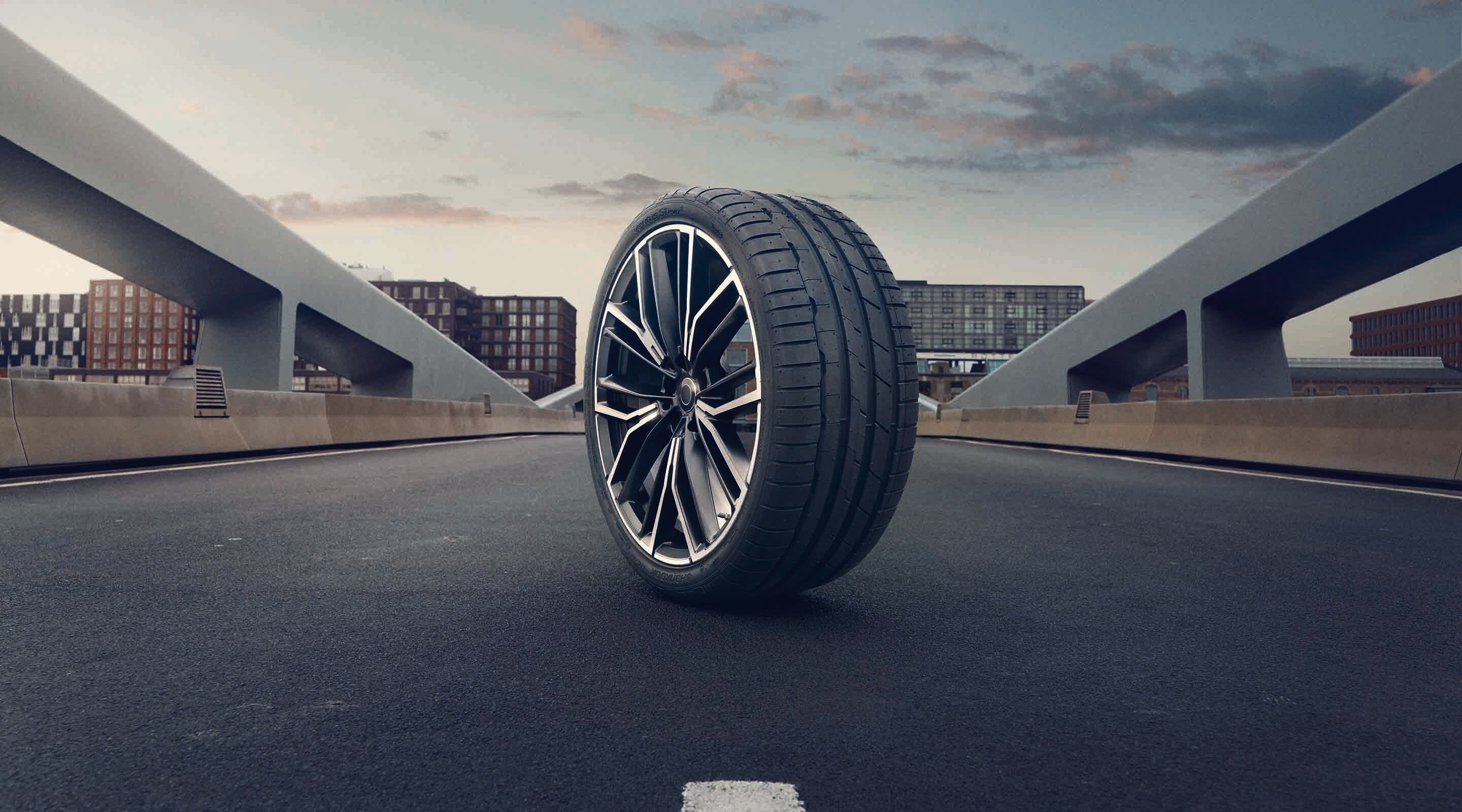 Hankook Tire & Technology-Tires-gallery-01