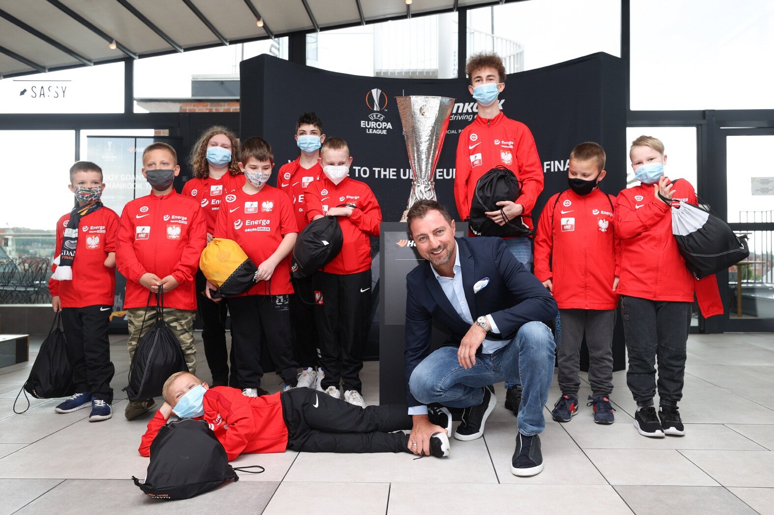 ChildrenseyesshineattheFinaloftheUEFAEuropaLeagueinGdańsk,thankstoHankook1